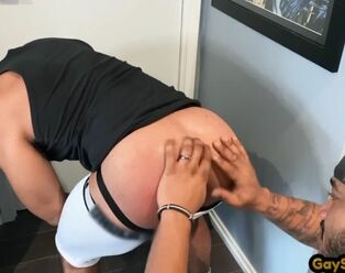Bottom sole fetish boy torn up no condom by his inked beau